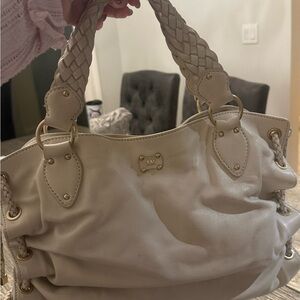 Michael Kors Elegant Cream Handbag